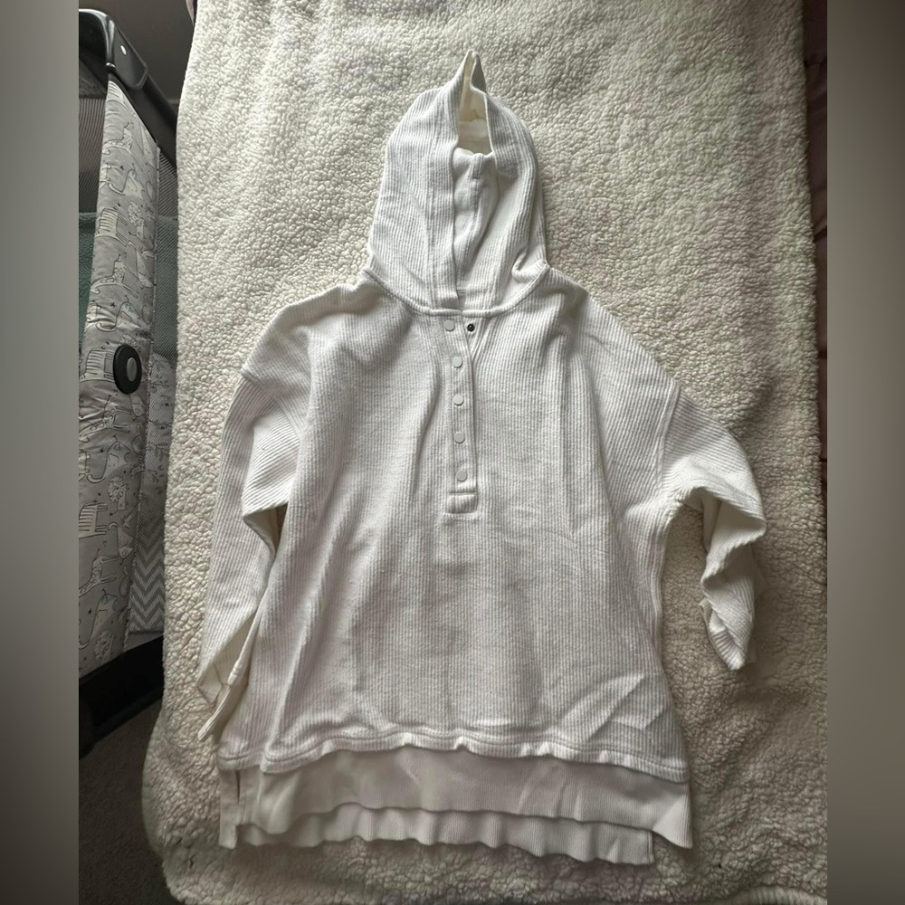 Aerie Textured Henley Hoodie Size Medium